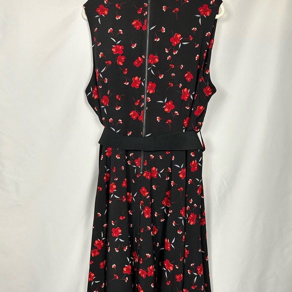 City Chic Black Red Dark Dark Floral Fit and Flare Dress Whimsy Goth Pinup 50's - Picture 3 of 8